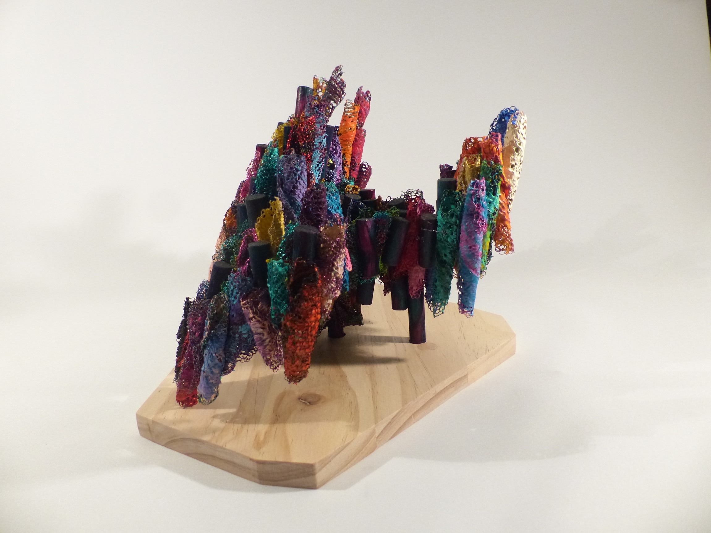 Wire and wood island becomes a bridge side